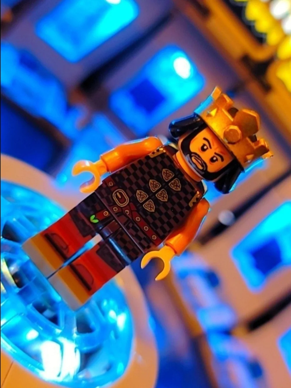 King Minifigure Lego Compatible